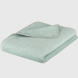 Blank_Home_Jacquard_Wohndecke.jpg